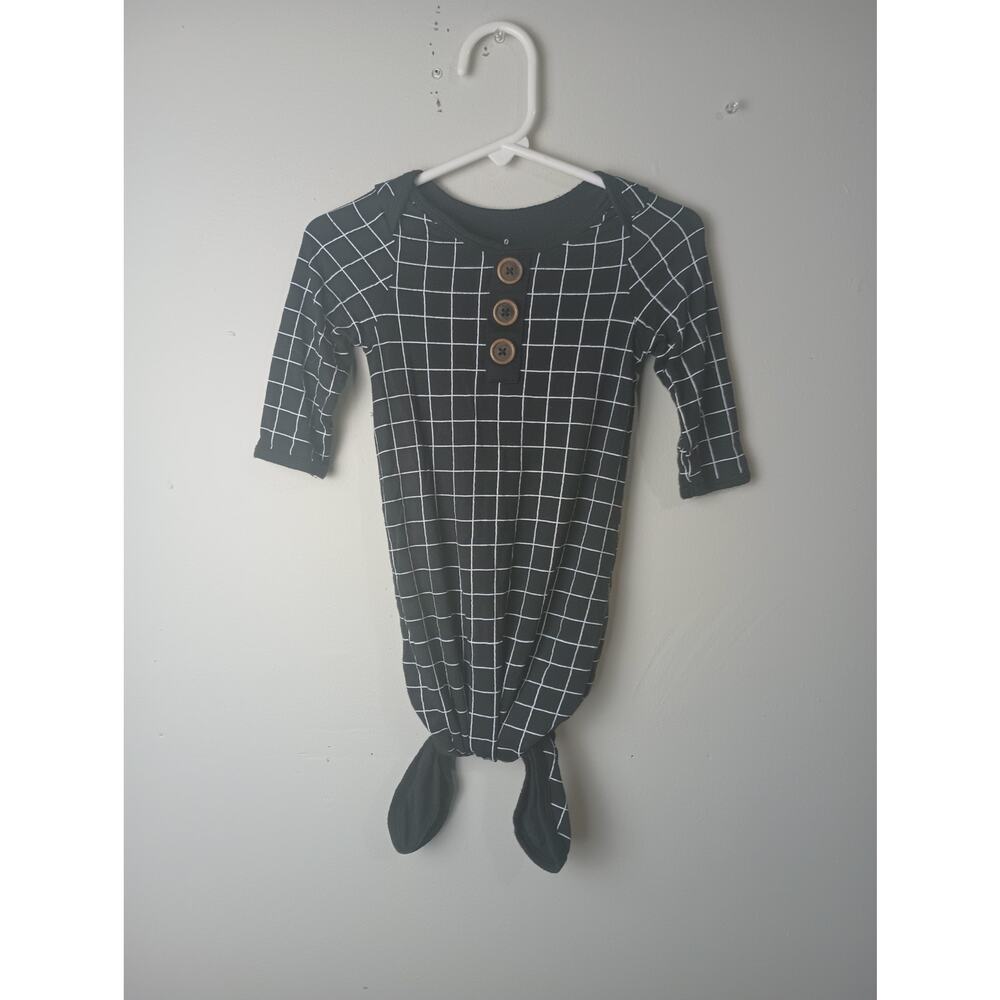 Lullaby Lane Black Stripped Night Gown Infant Size 0-6 Months